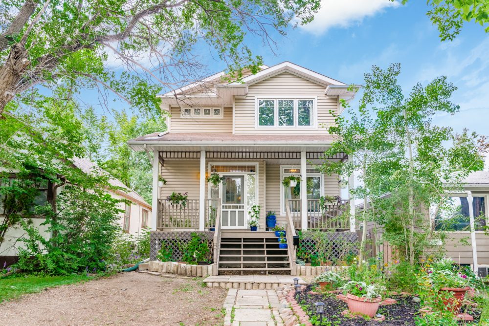 SOLD 610 Balmoral Street in North Park, Saskatoon Realtor in